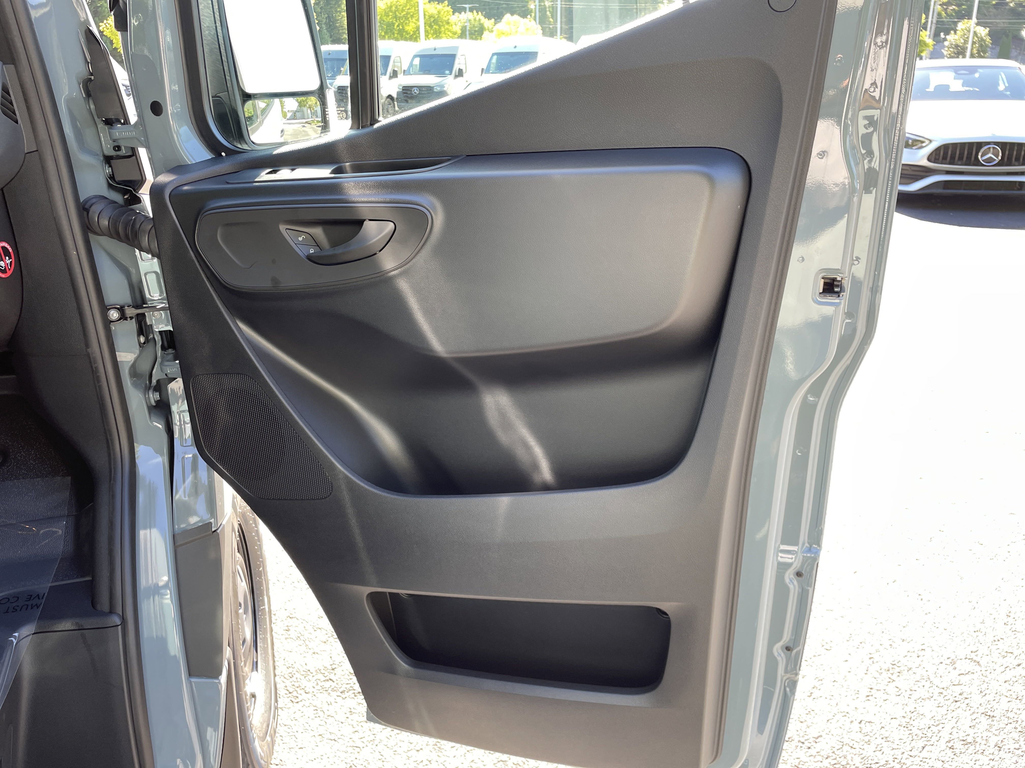 2025 Mercedes-Benz Sprinter Cargo Van Base - Photo 40