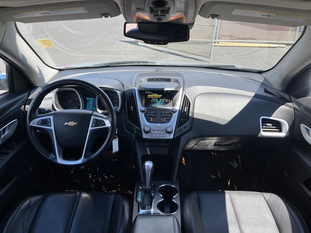 Used 2015 Silver Chevrolet LTZ image 12