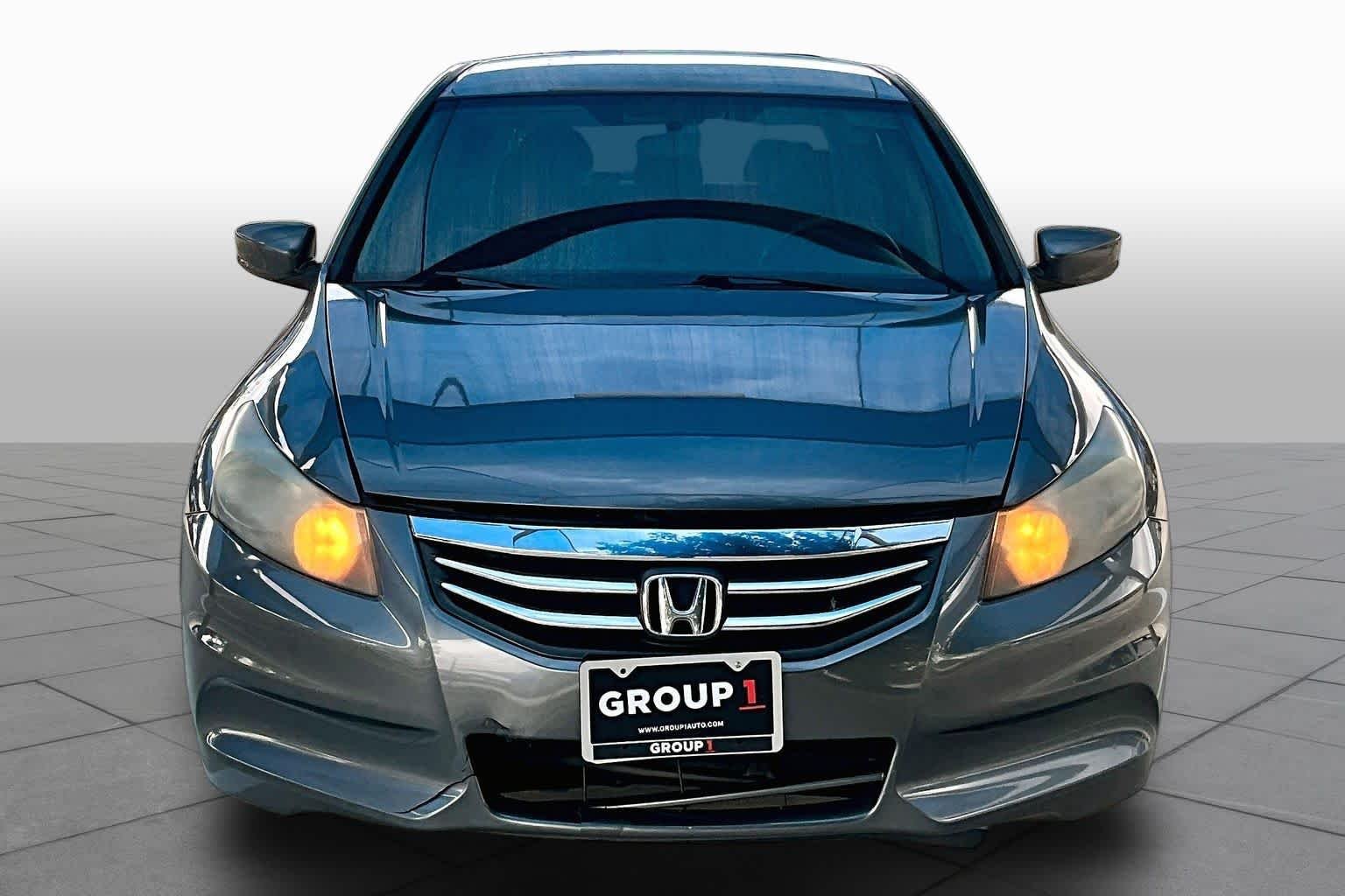 Used 2012 Polished Metal Metallic Honda LX image 3