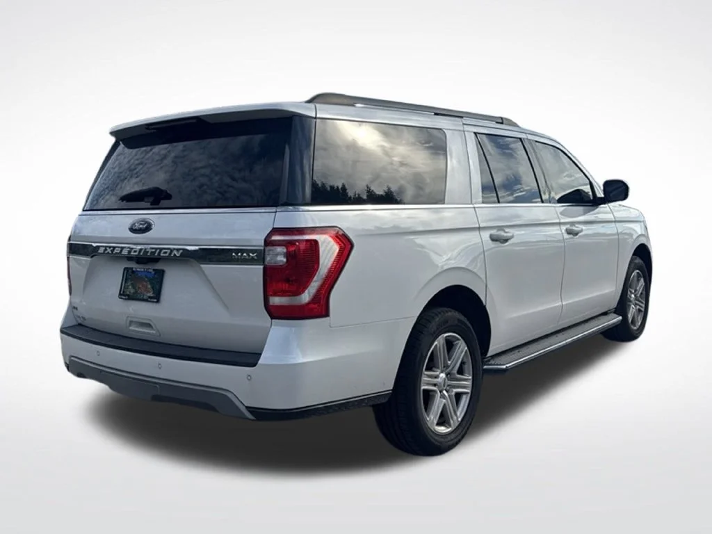 Used 2019 White Platinum Ford XLT image 5
