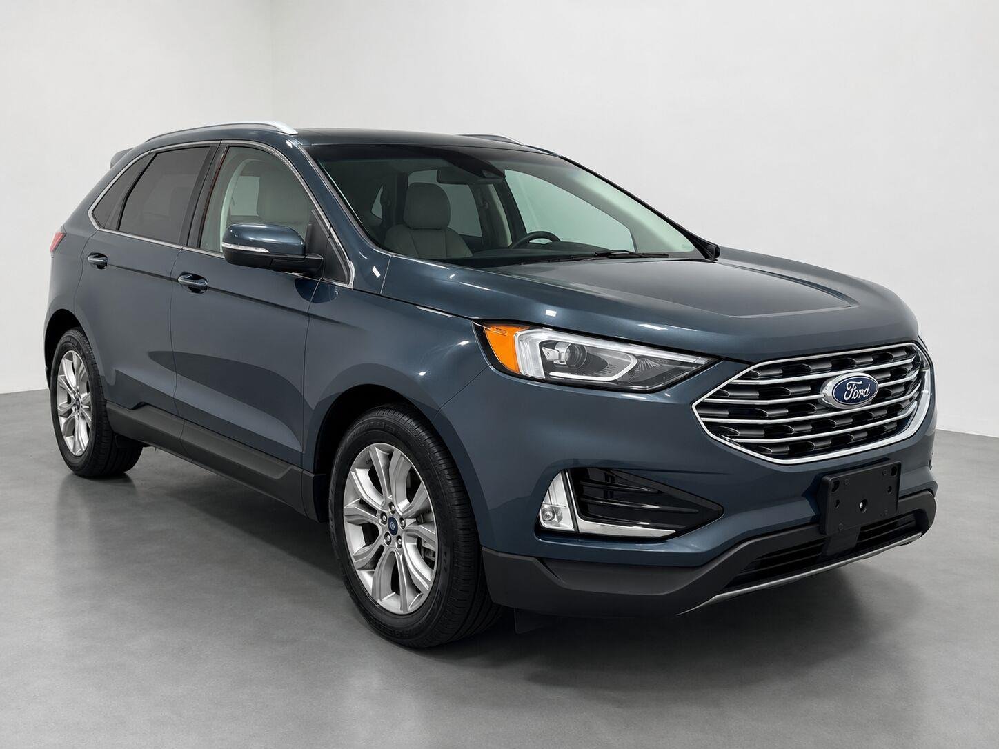 Used 2019 Baltic Sea Green Metallic Ford Titanium image 5