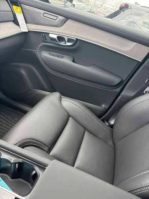 2026 Volvo XC90 Ultra - Photo 20