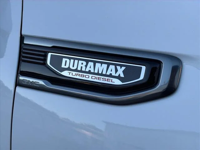 2025 GMC Sierra 1500 AT4 - Photo 14
