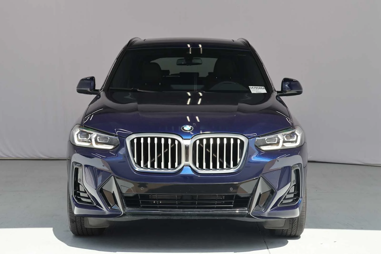 Certified Used 2022 Tanzanite Blue II Metallic BMW xDrive30i image 2