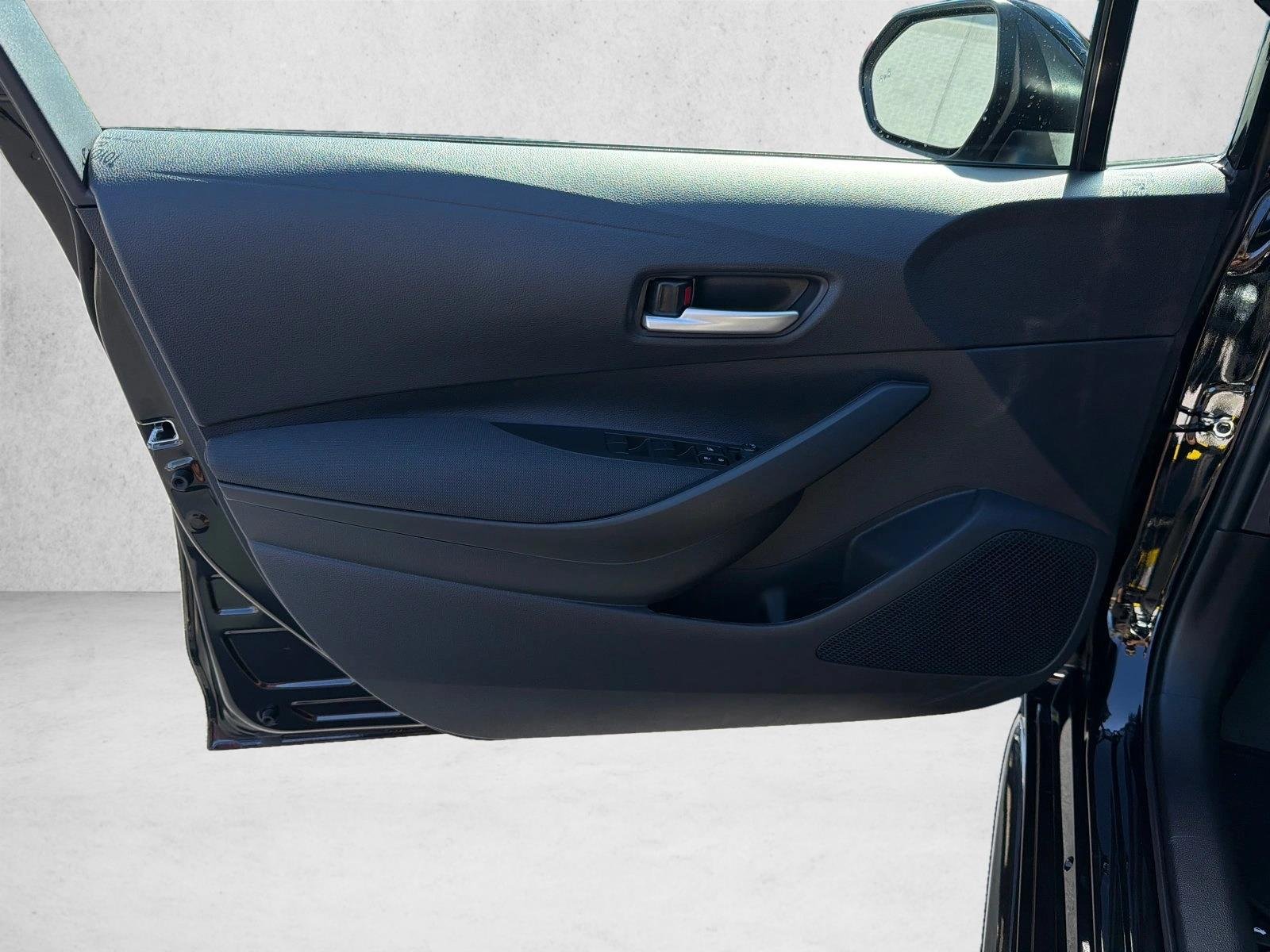 New 2027 Inked Toyota SE image 10