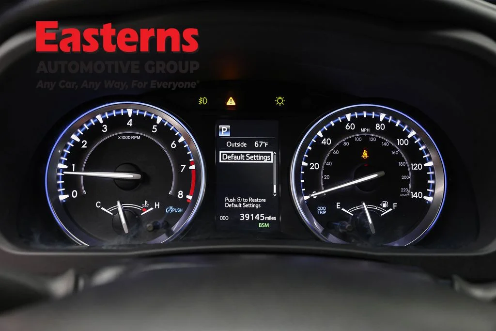 Used 2019 Black Toyota XLE image 18