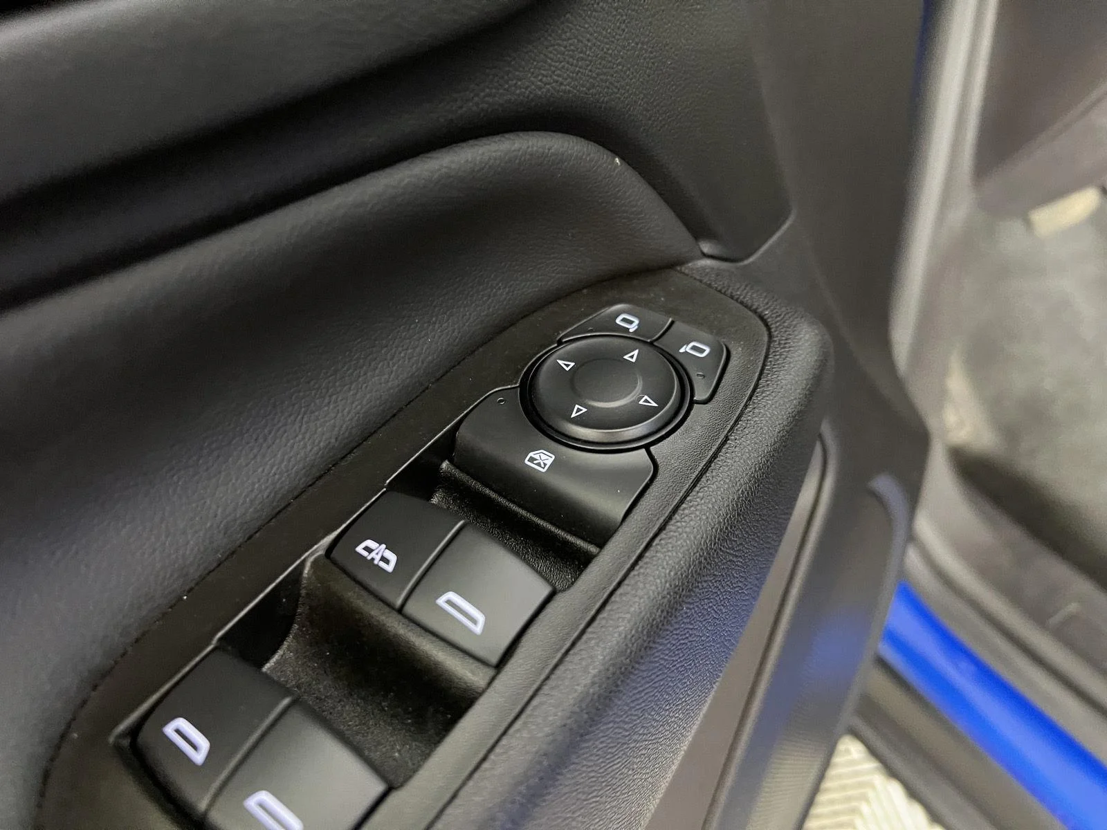 Used 2024 Riptide Blue Metallic Chevrolet LT image 24