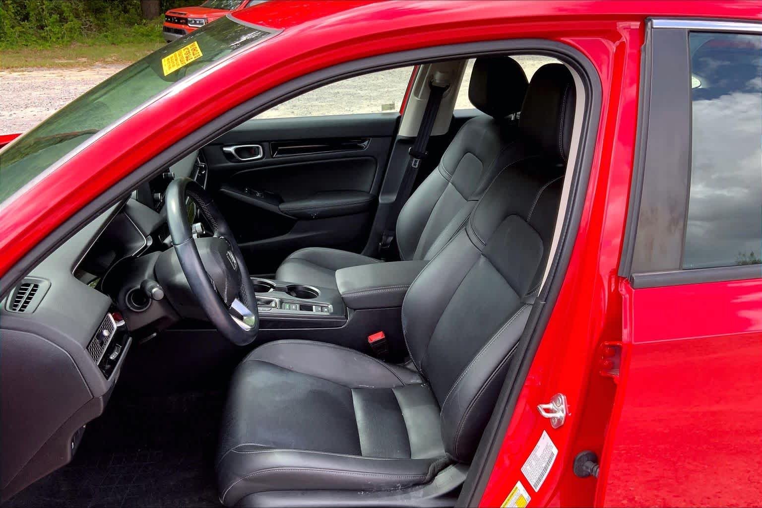 Used 2023 Rallye Red Honda EX-L image 8