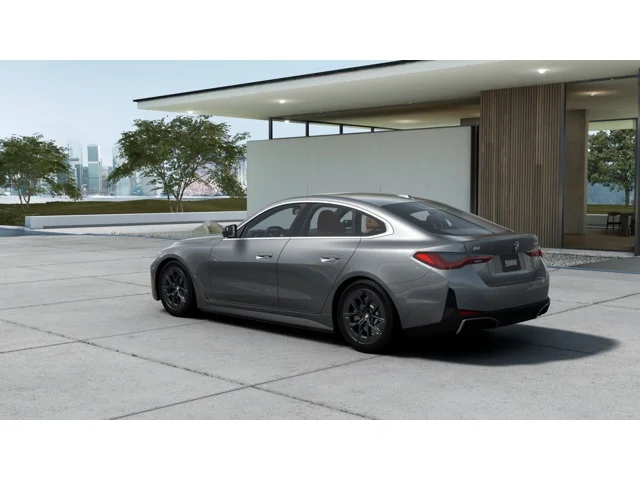 New 2026 Skyscraper Grey Metallic BMW eDrive40 image 2