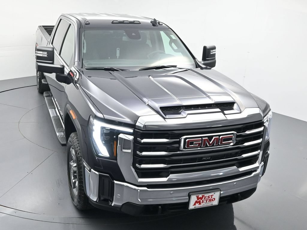 2026 GMC Sierra 3500HD SLE - Photo 6