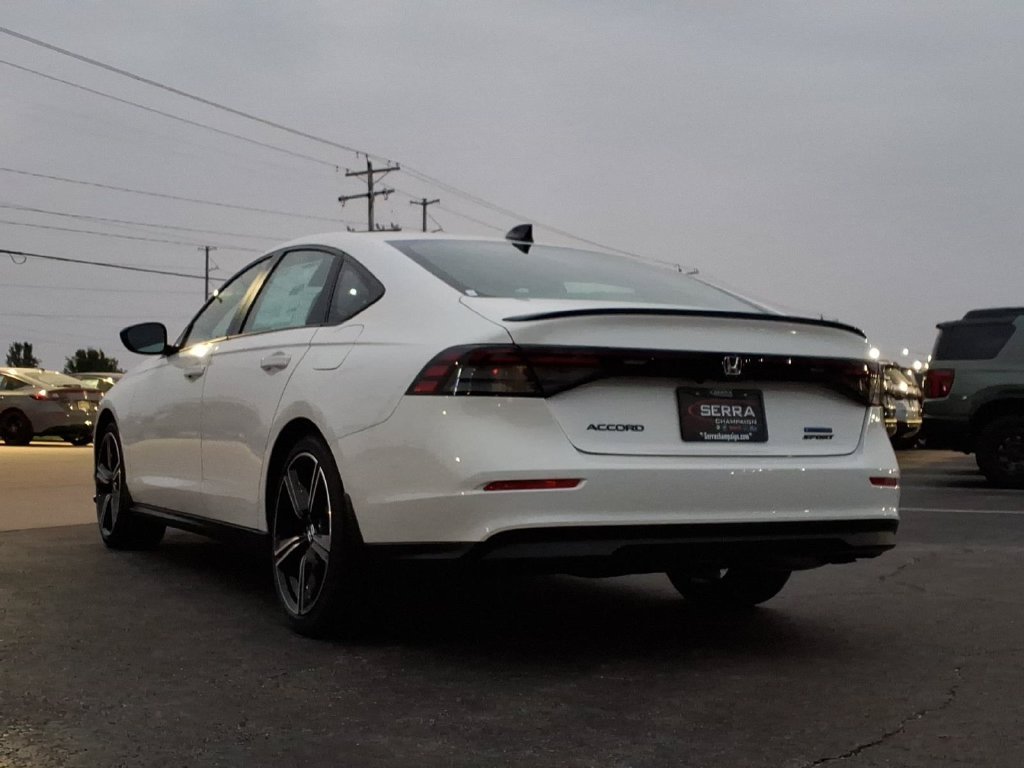 New 2026 Platinum White Pearl Honda Sport Hybrid image 10