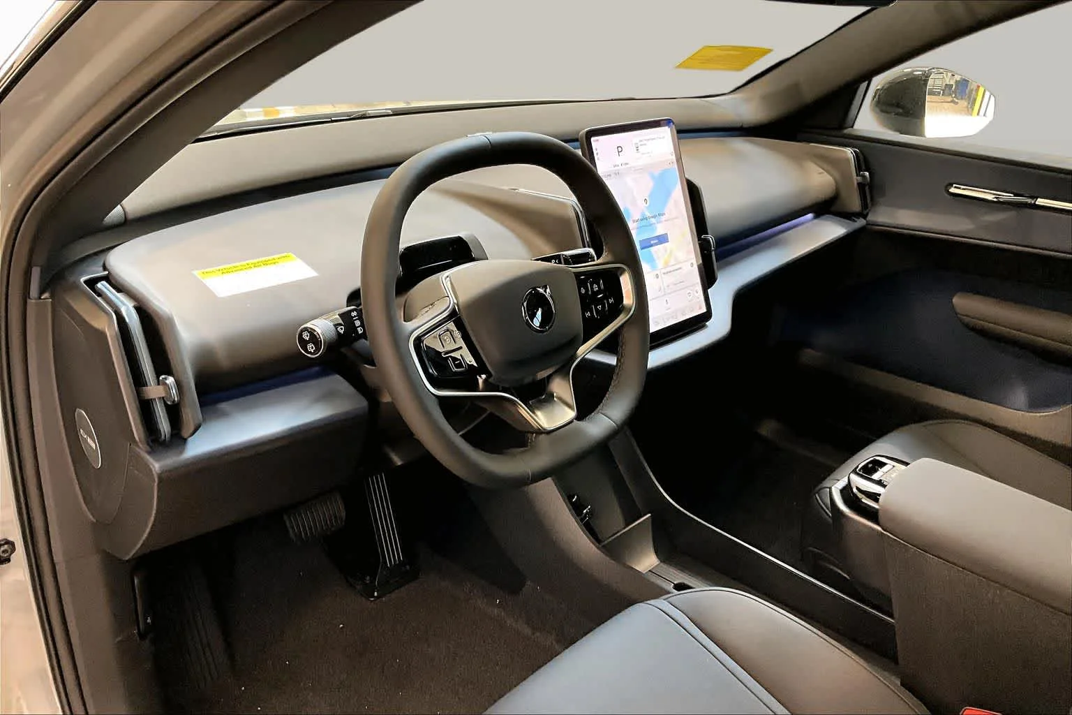 New 2026 Vapour Grey Volvo Plus image 9