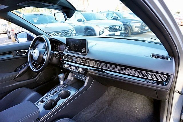 Used 2025 Silver Honda Sport image 9
