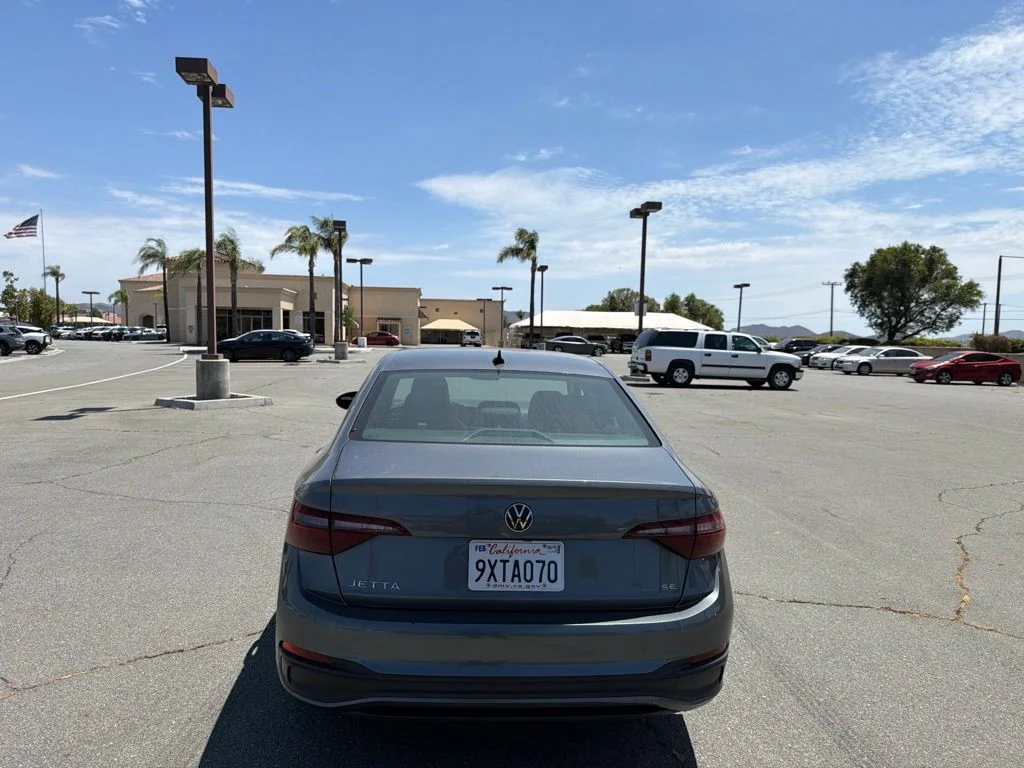 Used 2024 Gray Volkswagen 1.5T SE image 7