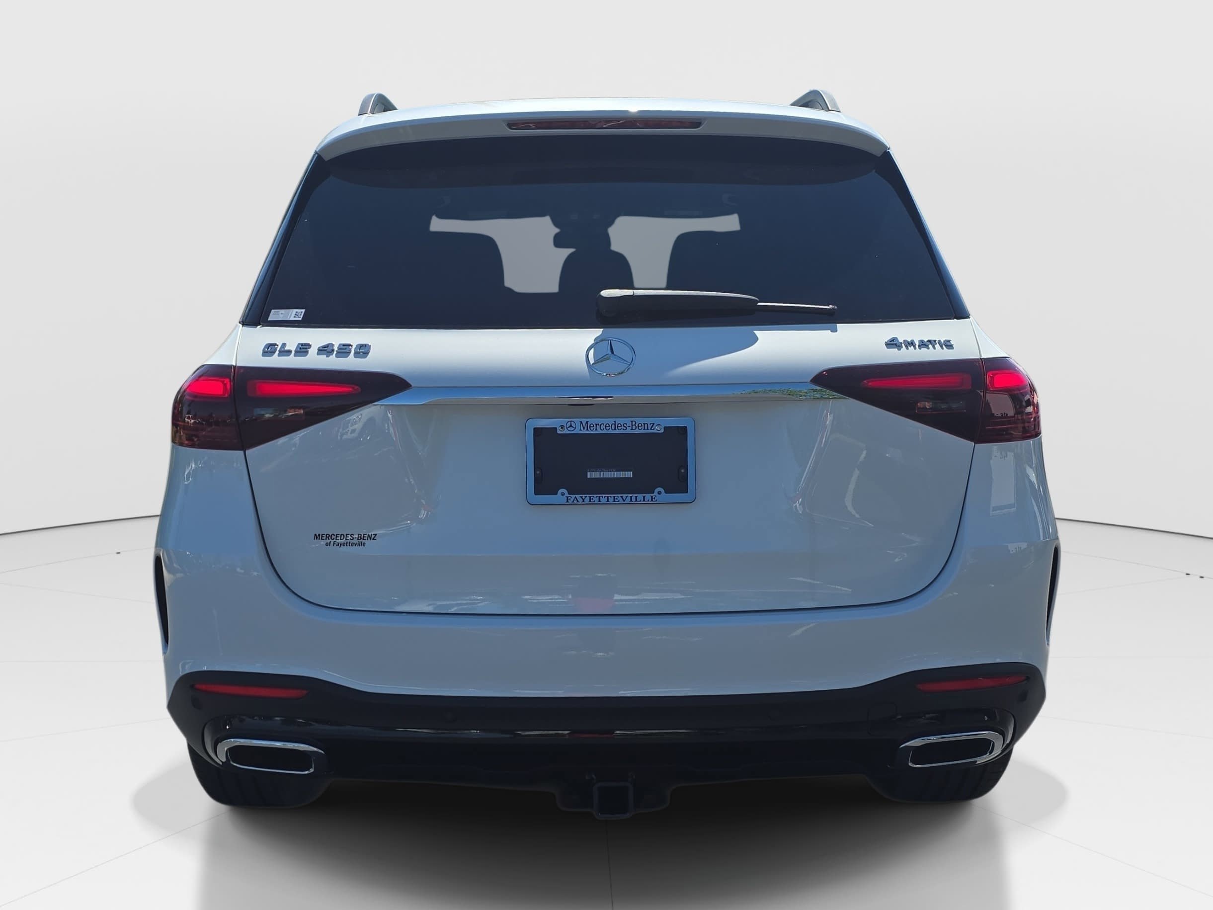 New 2026 MANUFAKTUR Moonlight White Metallic Mercedes-Benz GLE450 image 6