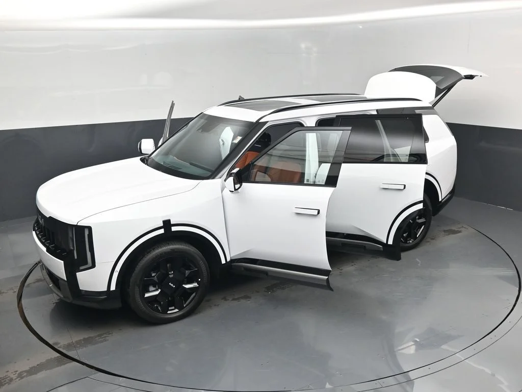 Certified Used 2027 White Kia SX image 20