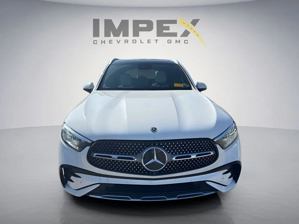 Used 2023 White Mercedes-Benz GLC 300 image 6