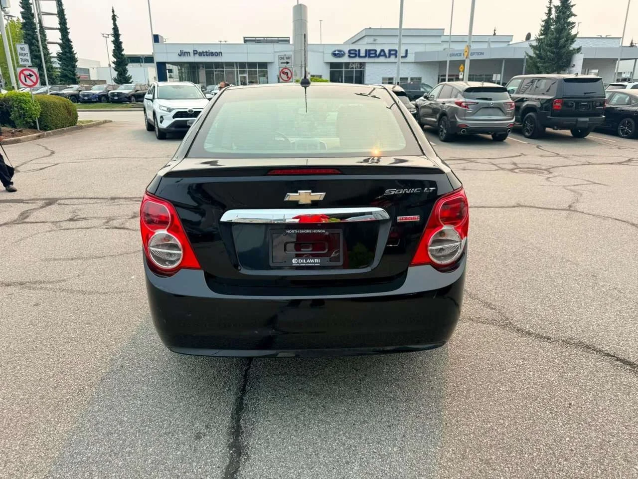 Used 2016 Mosaic Black Metallic Chevrolet Sedan LT - 6AT Dilawri Certified   Local BC   Clea image 4