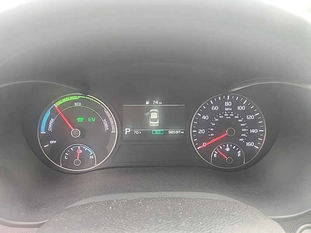 Certified Used 2020 White Kia EX image 20