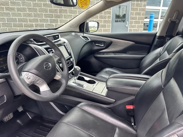 Certified Used 2017 Black Nissan SL image 17