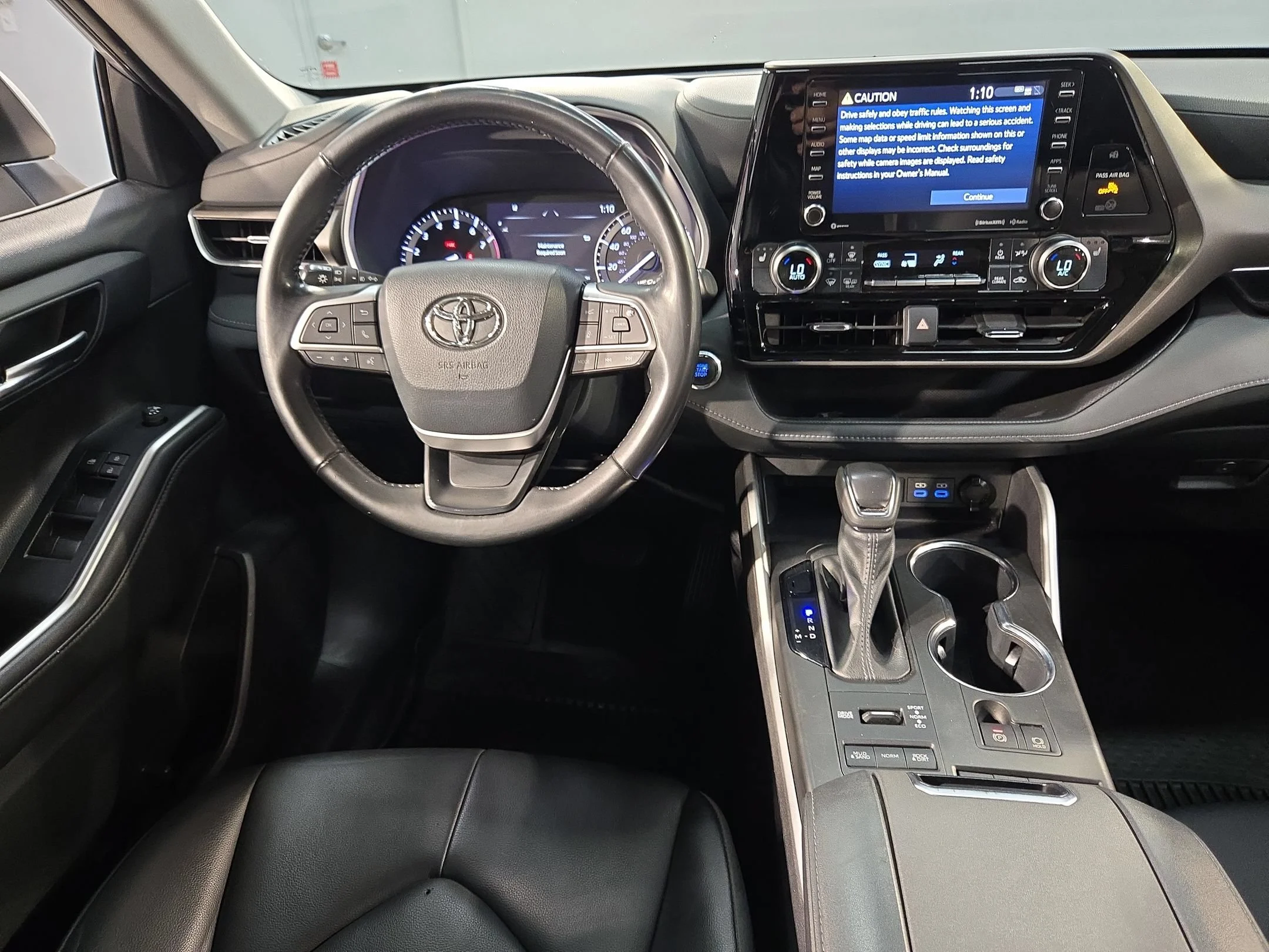 Used 2022 Celestial Silver Metallic Toyota XLE image 9