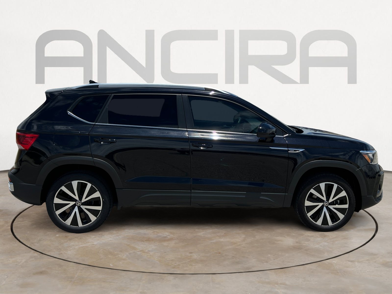 Used 2023 Deep Black Volkswagen SE image 11