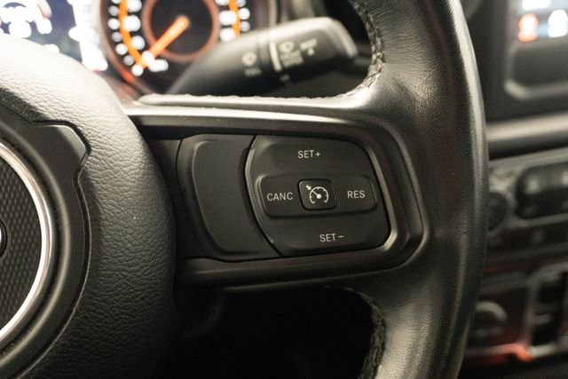 Used 2022 Silver Jeep Willys image 11
