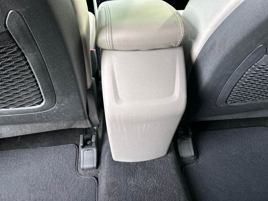 Used 2019 Gray Hyundai SE image 30