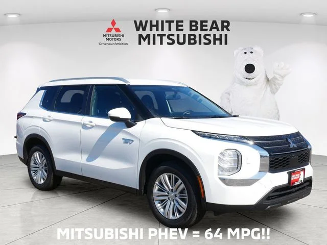 2025 Mitsubishi Outlander Plug-in Hybrid ES S-AWC's photo