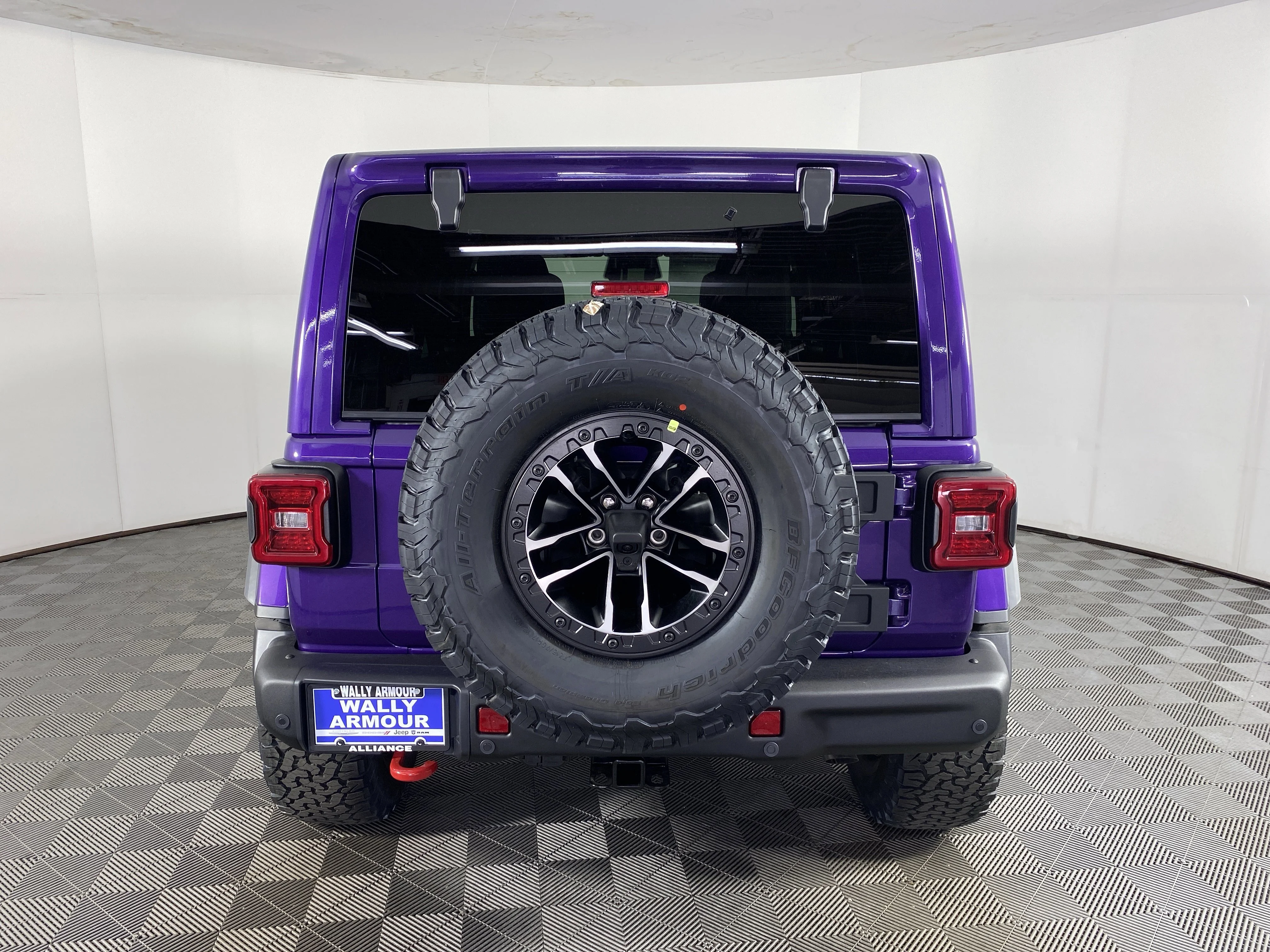 New 2026 Reign Exterior Paint Jeep Rubicon X image 8