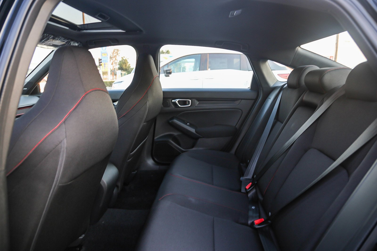 New 2026 Platinum White Pearl Honda Manual image 20