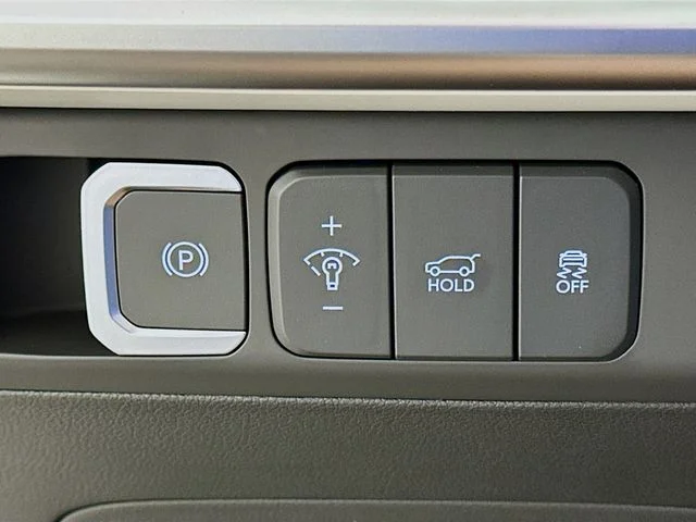New 2026 Hyundai SANTA FE HYBRID SE