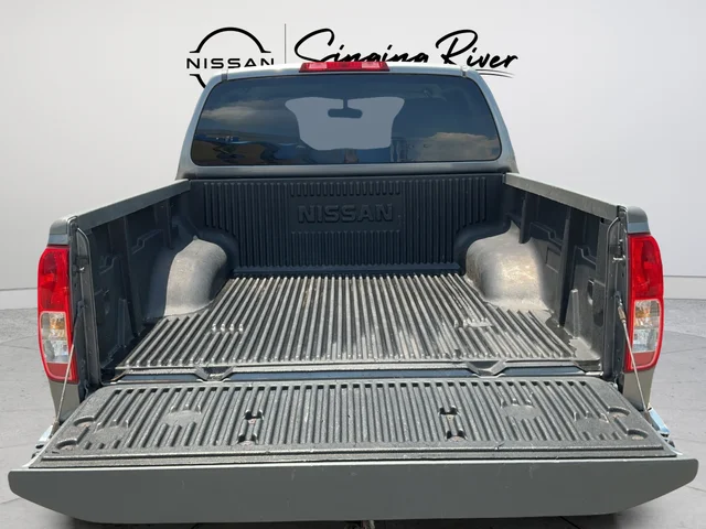 Used 2018 Gray Nissan SV image 24