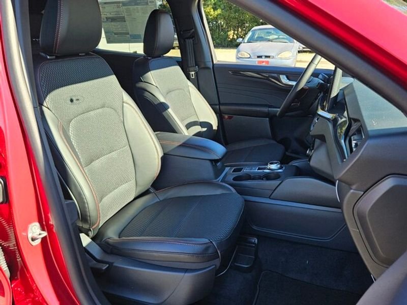 New 2026 Rapid Red Metallic Tinted Clearcoat Ford ST-Line image 16