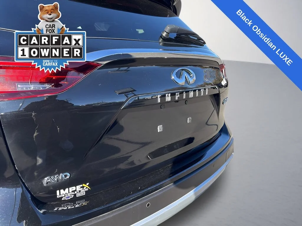 Used 2024 Black INFINITI LUXE image 39