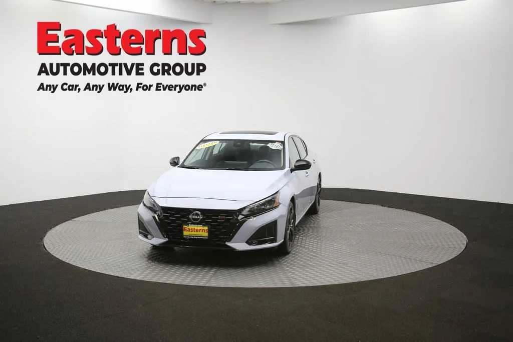 Used 2023 Gray Nissan 2.5 SR image 53
