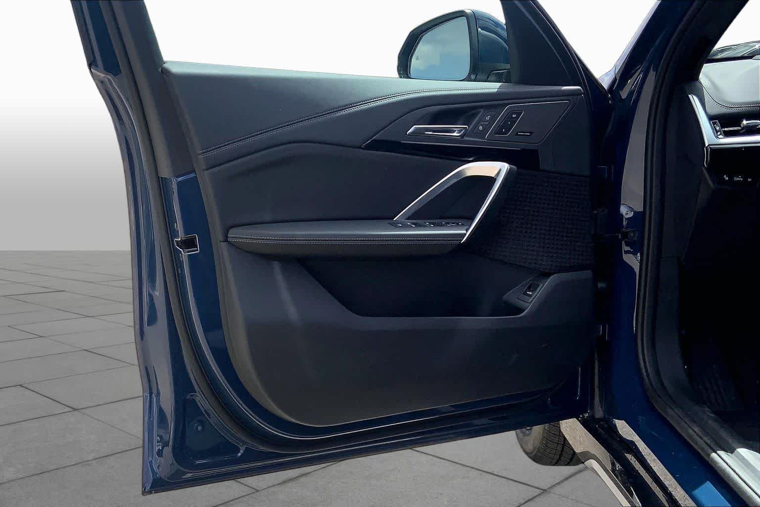 New 2026 Night Dusk Blue Metallic BMW xDrive28i image 10