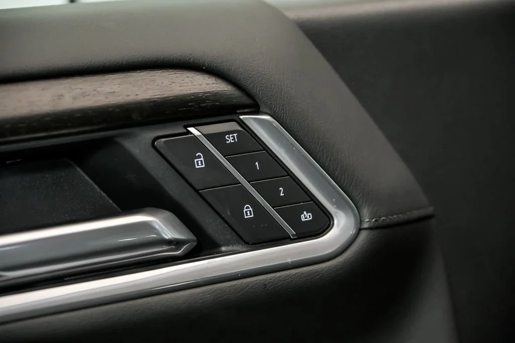 New 2026 Glacier White Tricoat GMC Denali image 6