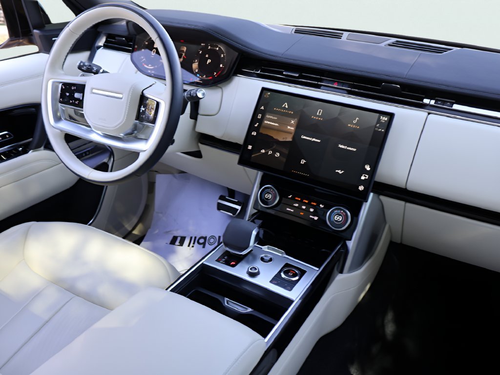 Used 2023 Batumi Gold Premium Metallic Land Rover SE image 12