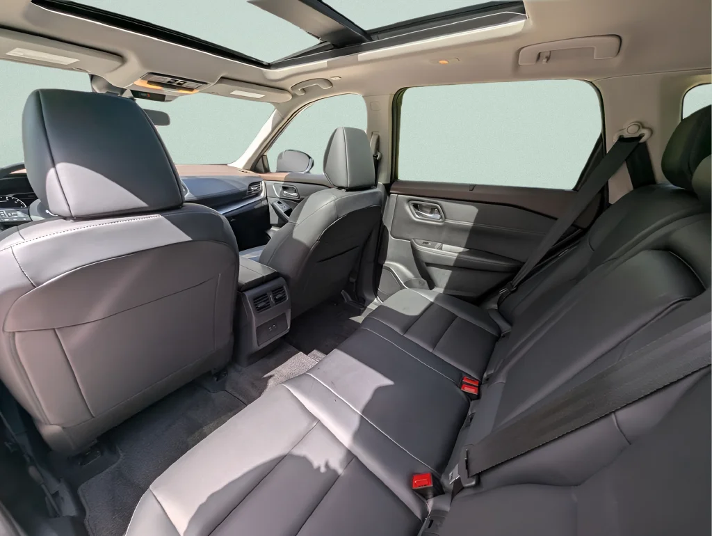 Certified Used 2023 White Nissan SV image 33