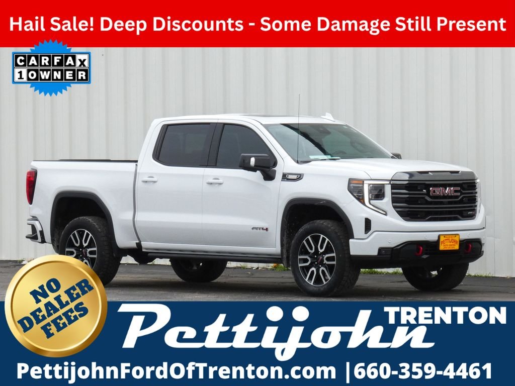 2023 GMC Sierra 4WD Crew Cab Short Box AT4's photo