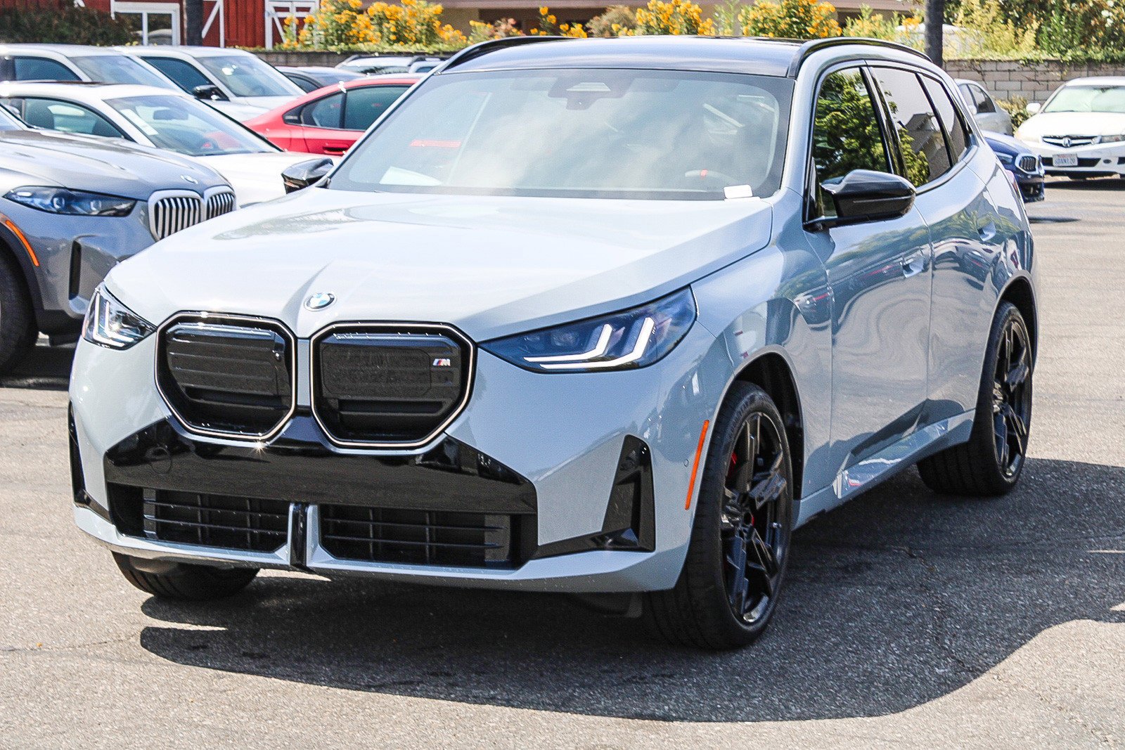 New 2026 Brooklyn Grey Metallic BMW M50 xDrive image 3