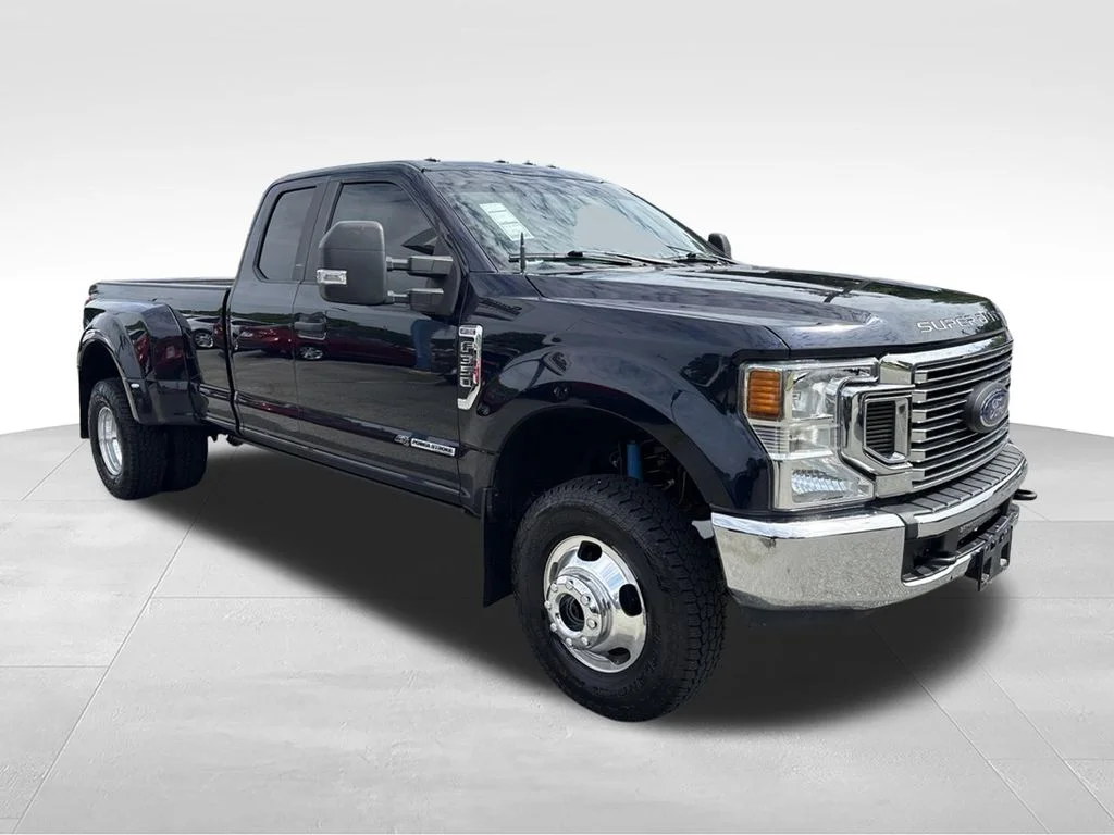Used 2022 Blue Ford XL image 6