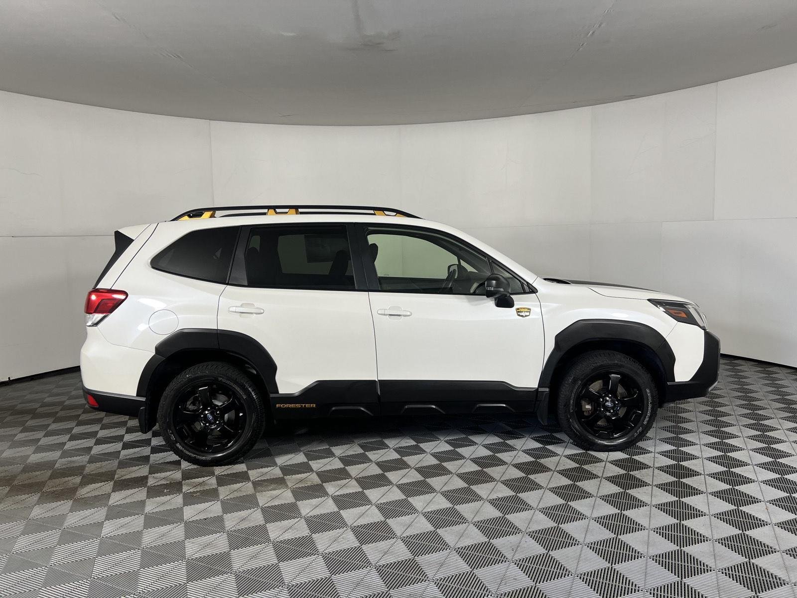 Certified Used 2024 Crystal White Pearl Subaru Wilderness image 9