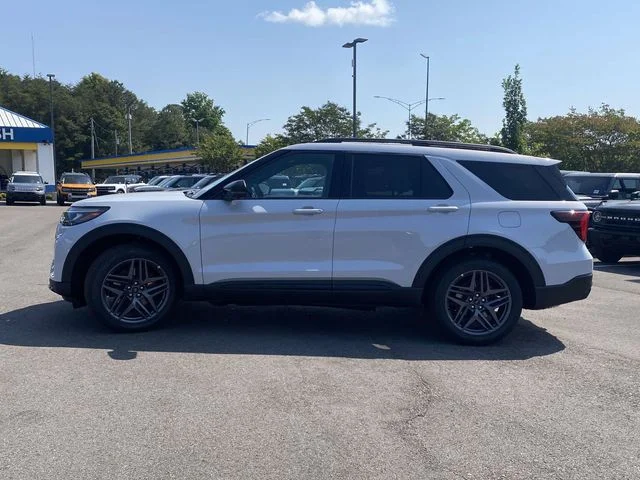 New 2026 Space White Metallic Ford ST image 6