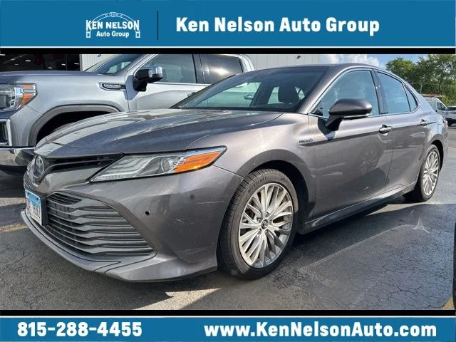 2018 Toyota Camry 2.5 Auto XLE Hybrid's photo