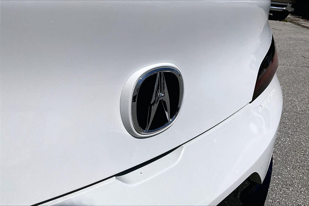 Used 2025 White Acura Type S image 31
