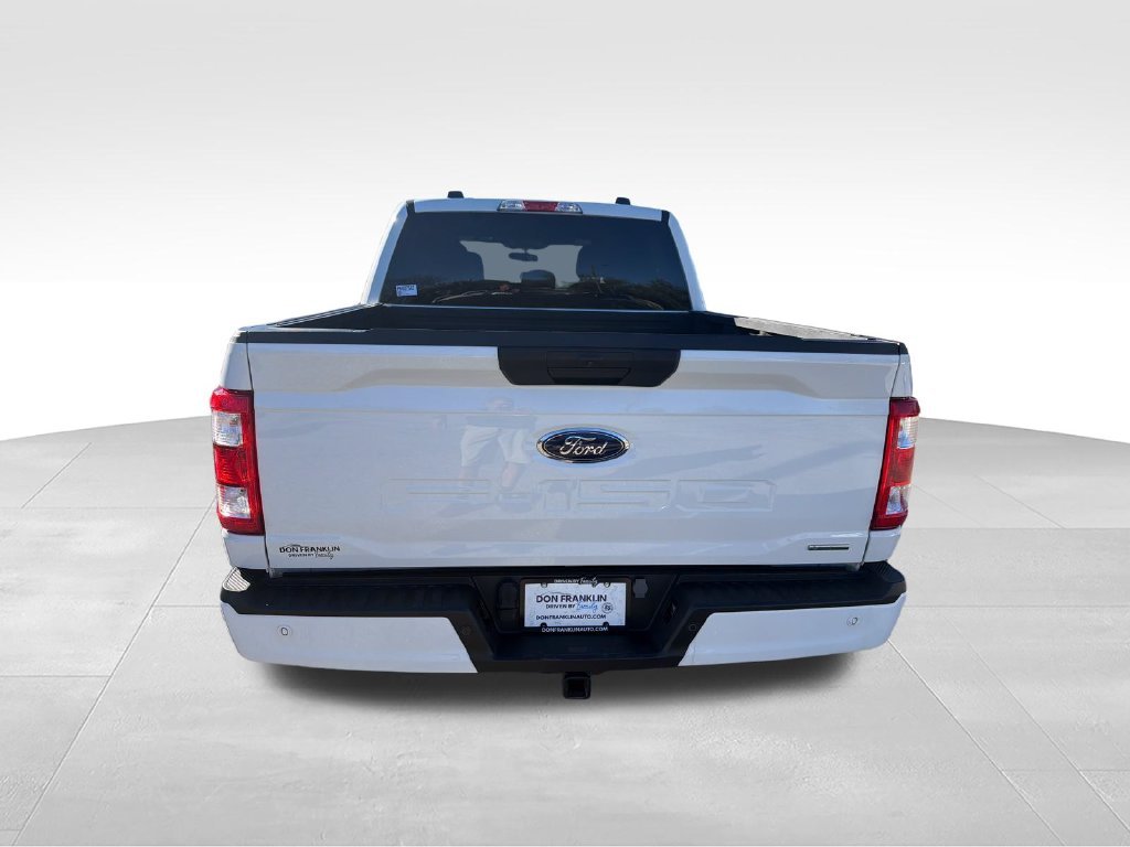 Used 2023 White Ford XL image 4