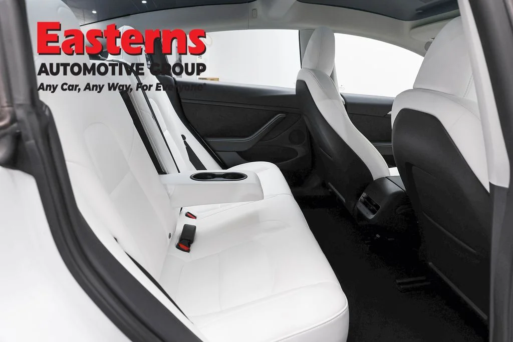 Used 2023 White Tesla Base image 17