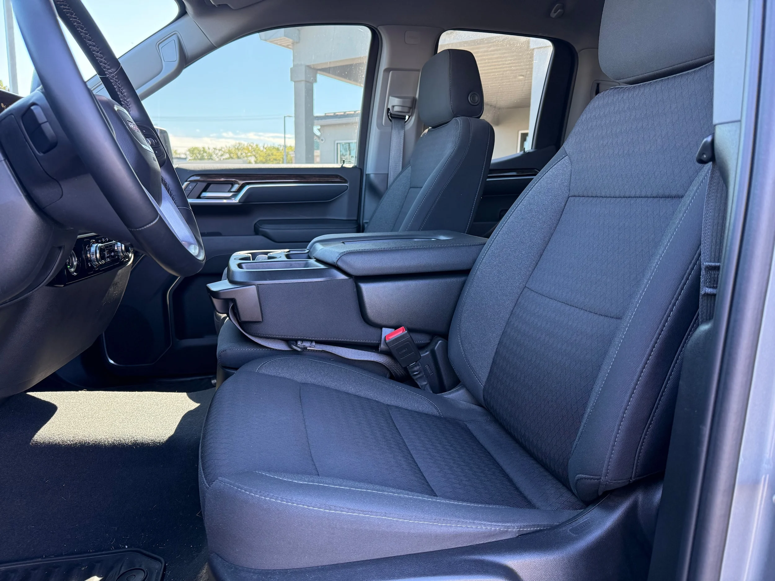 Used 2023 Sterling Metallic GMC Elevation image 10
